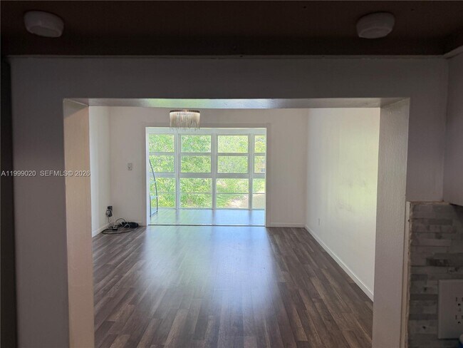 Photo - 5851 NW 62nd Ave Unit 305