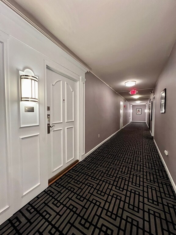 Photo - 20 Hammond Pond Pkwy Unit 607