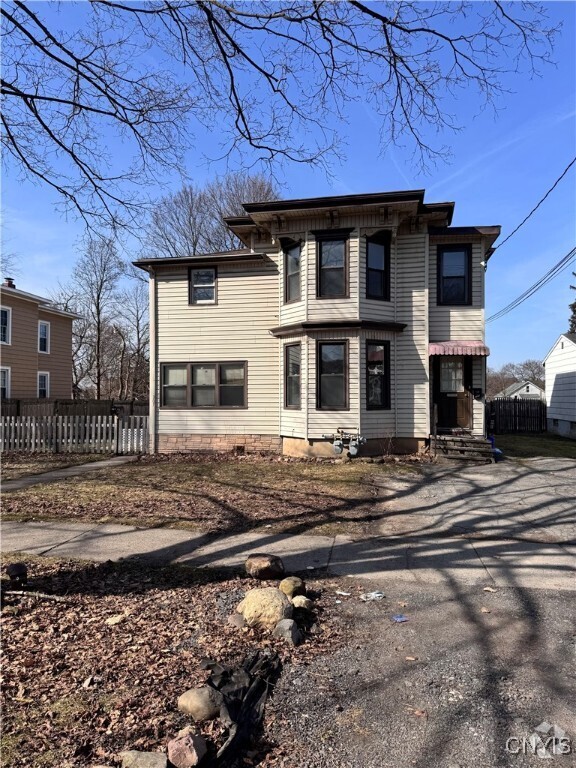 Building Photo - 307 Highland Ave Rental