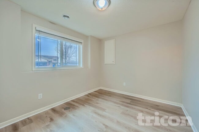 Photo - 10093 179th Ave NW