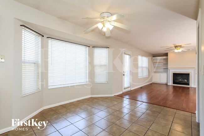 Photo - 5158 Grandin Ridge Dr