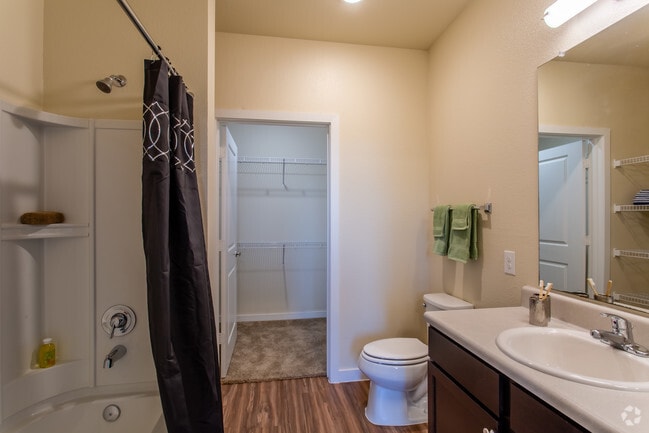 2HAB, 2BA - 923 ft² (apartamento B) - Lucero