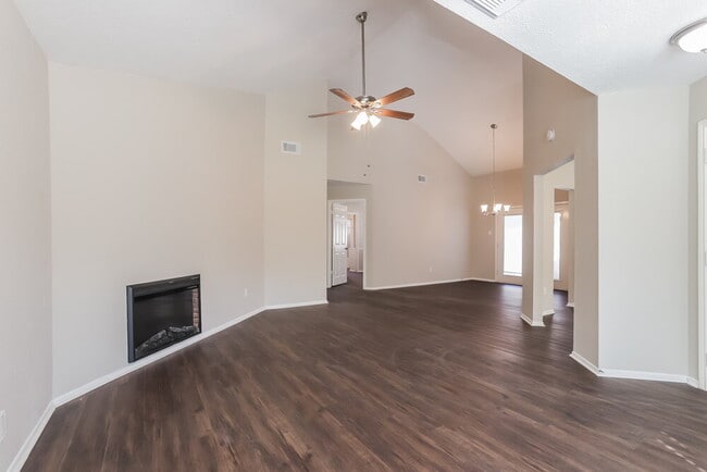 Photo - 10318 Bushy Creek Dr
