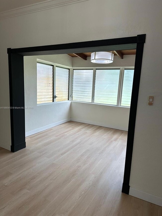 Photo - 12287 NE 7th Ave Unidad 1