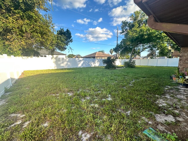 Photo - 1357 W Portillo Dr