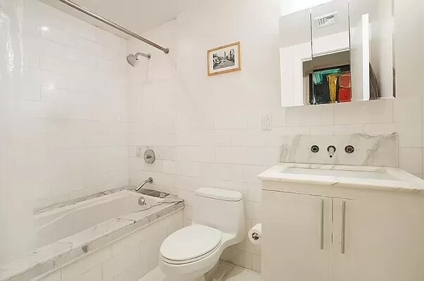 Photo - 324 Spring St Unidad 3E