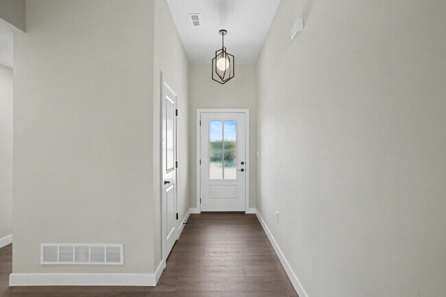 Photo - 1816 Wes Milligan Ln