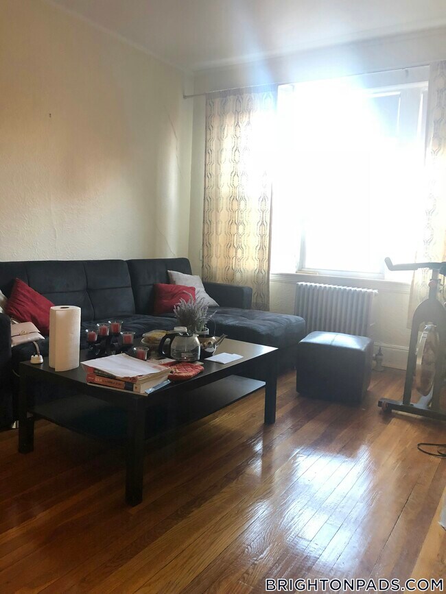 Photo - 1810 Commonwealth Ave Unidad 24