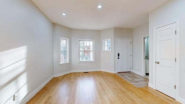 Photo - 40 Everett St