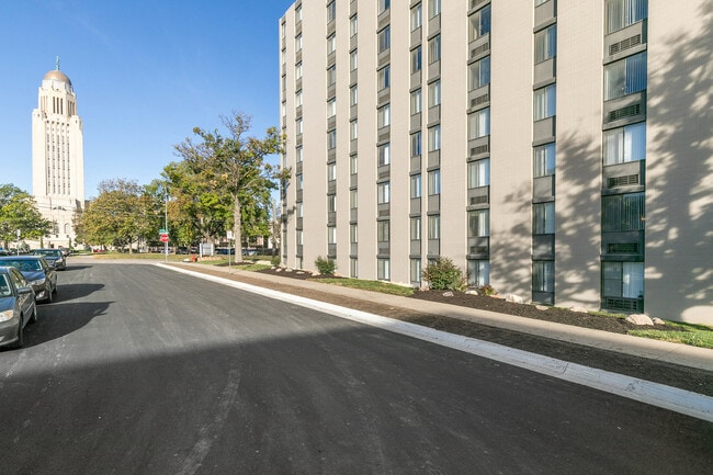 Capitol View Tower Apartments - Seniors 62+