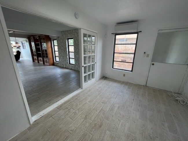 Photo - PET FRIENDLY and upgraded spacious home at the top of Makakilo.