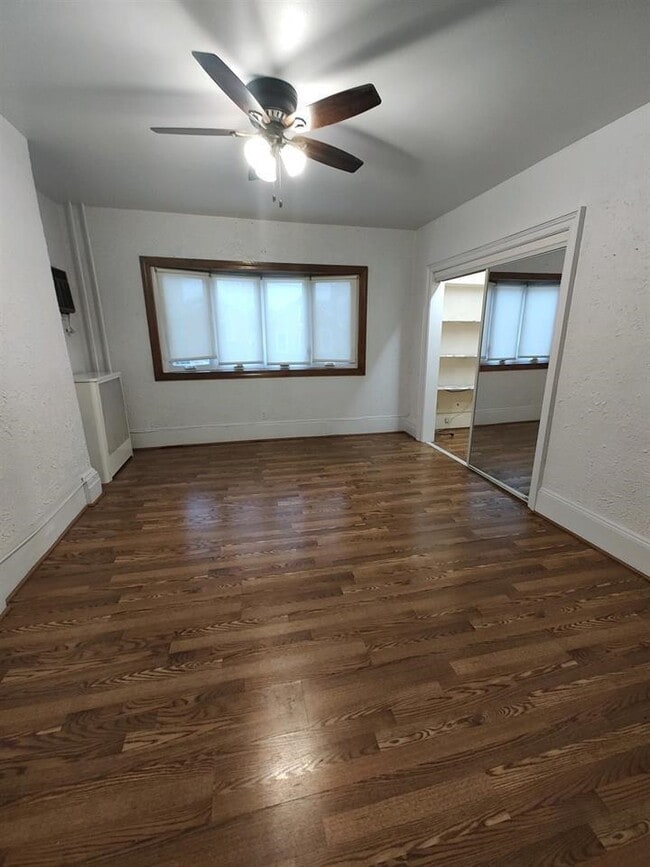 Photo - 56 WAVERLY St Unidad 2