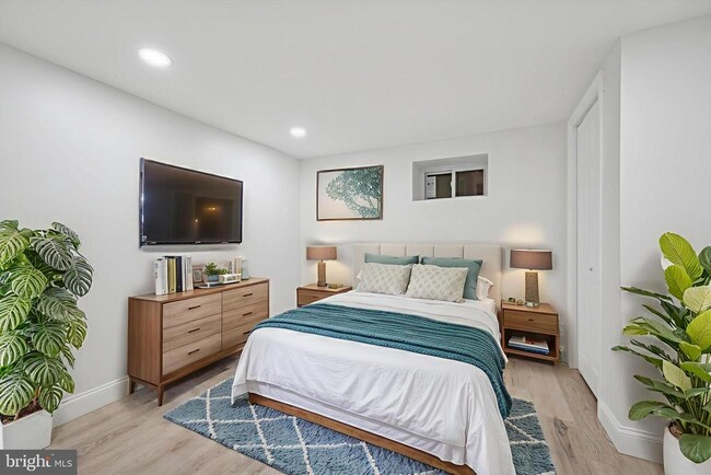 Photo - 3251 N Marston St