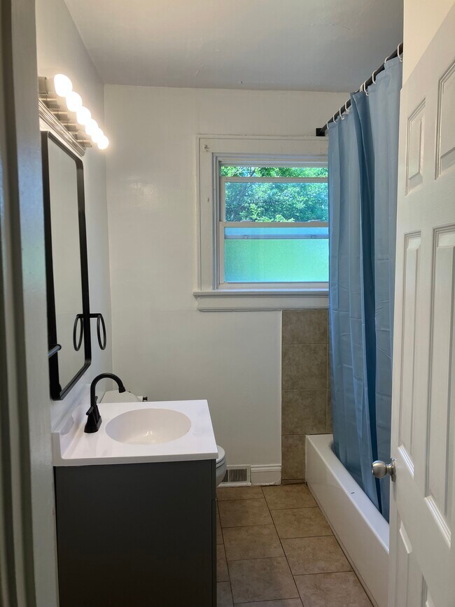 Photo - 812 Wells St