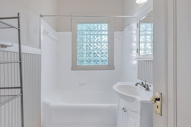 Photo - Highland Court II Apartments