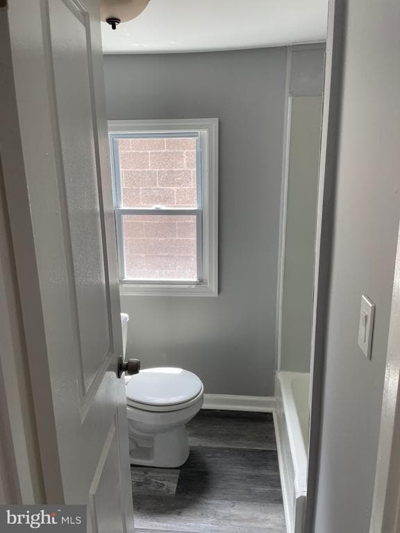 Photo - 530 Lamberton St