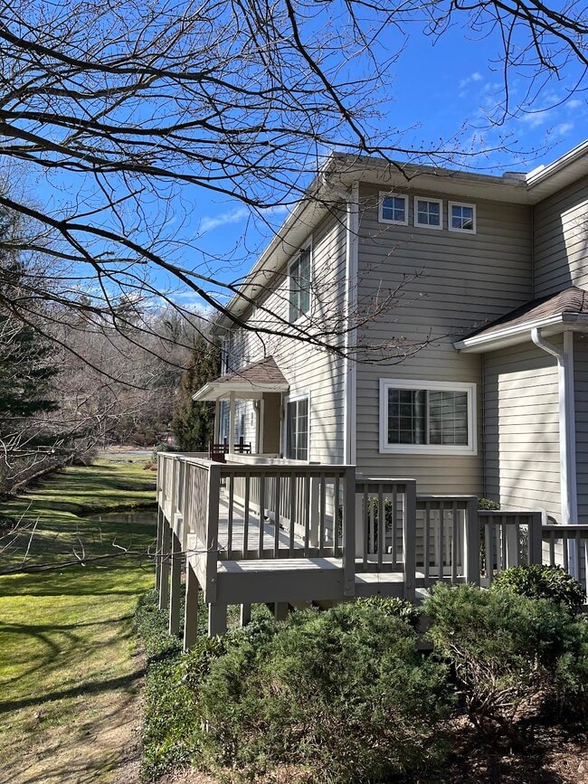 106 Grist Mill Drive Spacious home in Ha... Condo Condo for Rent in