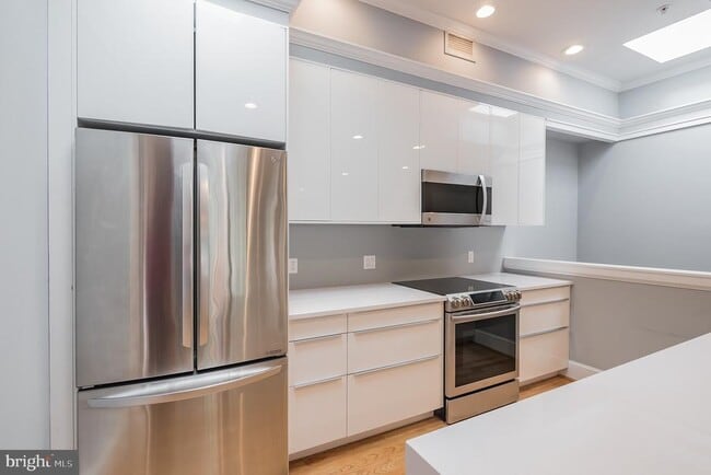 Photo - 1351 Wisconsin Ave NW Unit 3C