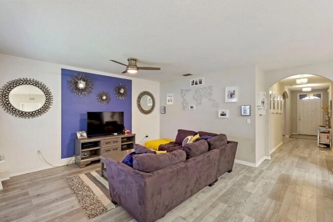 Photo - 1742 Van Gogh Dr