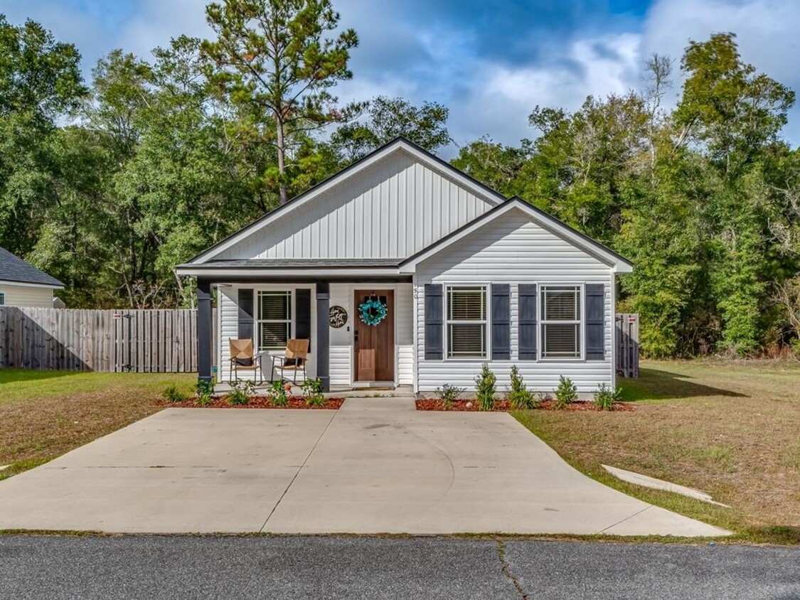 3 Bedroom Home Available in Sopchoppy! - 3 Bedroom Home Available in Sopchoppy!