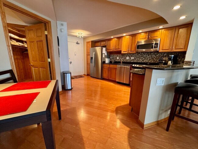 Photo - 300 N State St Unit 2609