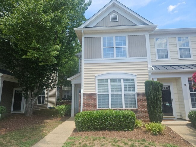 Photo - Charming 2br/2.5ba in Delta Lake, end unit townhome! Available now!
