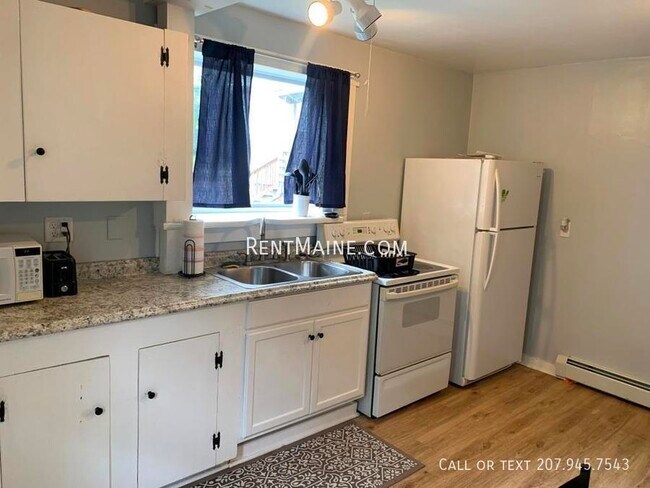 5-11 6th St. Apt.-1