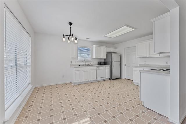 Photo - 134 Lynnie Penny St