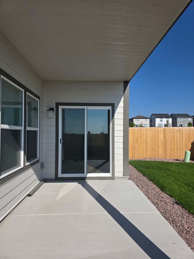 Photo - 8619 Blue Feather Lp