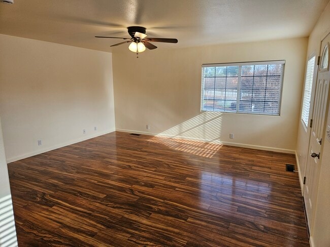 Photo - 1001 Stoddard Ave