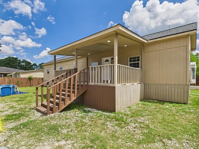 Photo - 21613 Erika Ct House