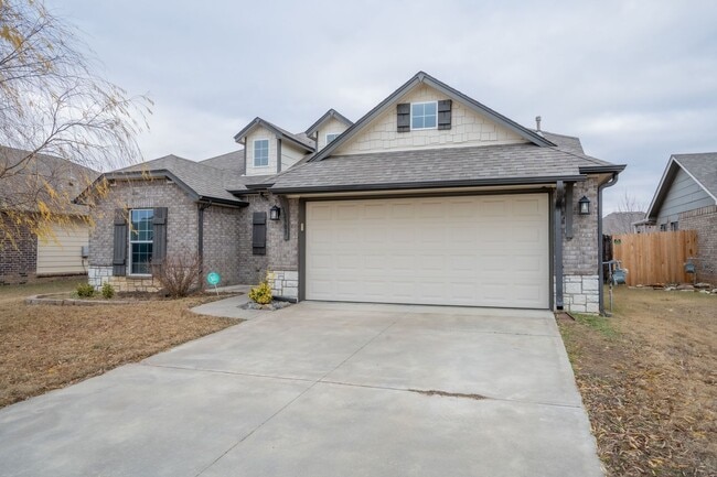 Photo - 4 bed/2 bath!