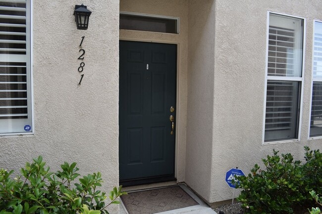 Photo - 3 bd 2.5 ba, Condo With Community Pool (Chula Vista, 91910)