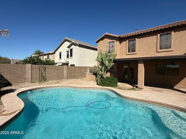 Photo - 2525 W Straight Arrow Ln