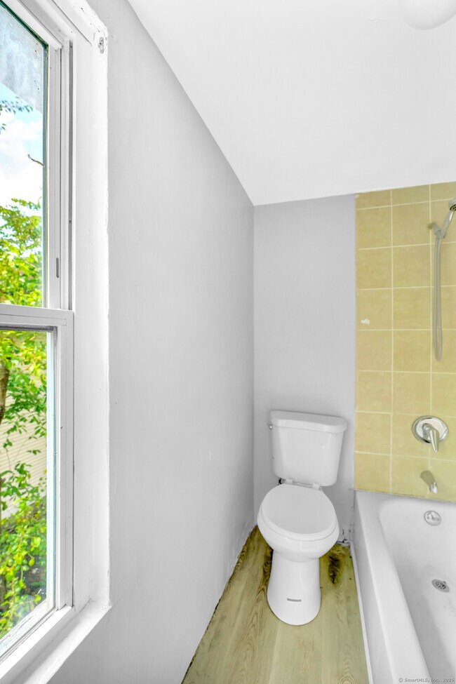 Photo - 67 Burton St Apartamento Unidad 2