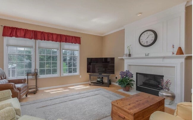 Photo - Beautiful large 4 bedroom Home