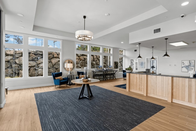 Leasing Office + Business Center