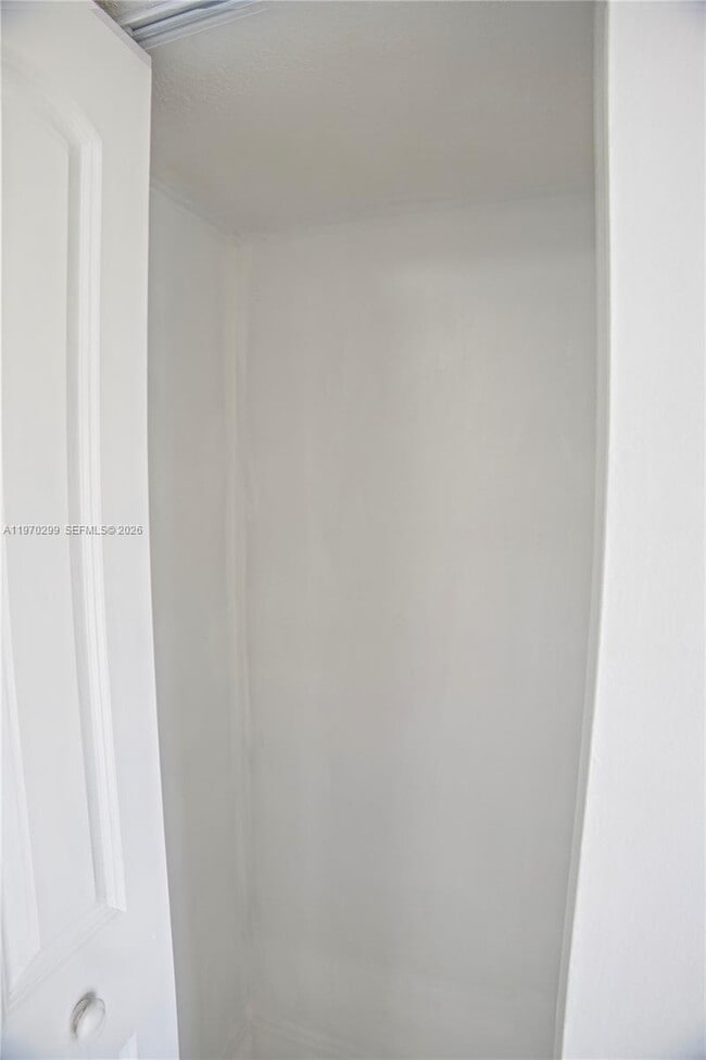 Photo - 4717 NW 7th St Unidad 704-10