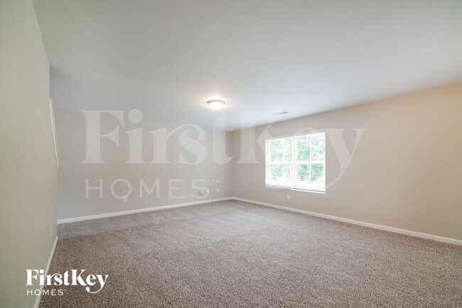 Photo - 221 Lantana Crossing