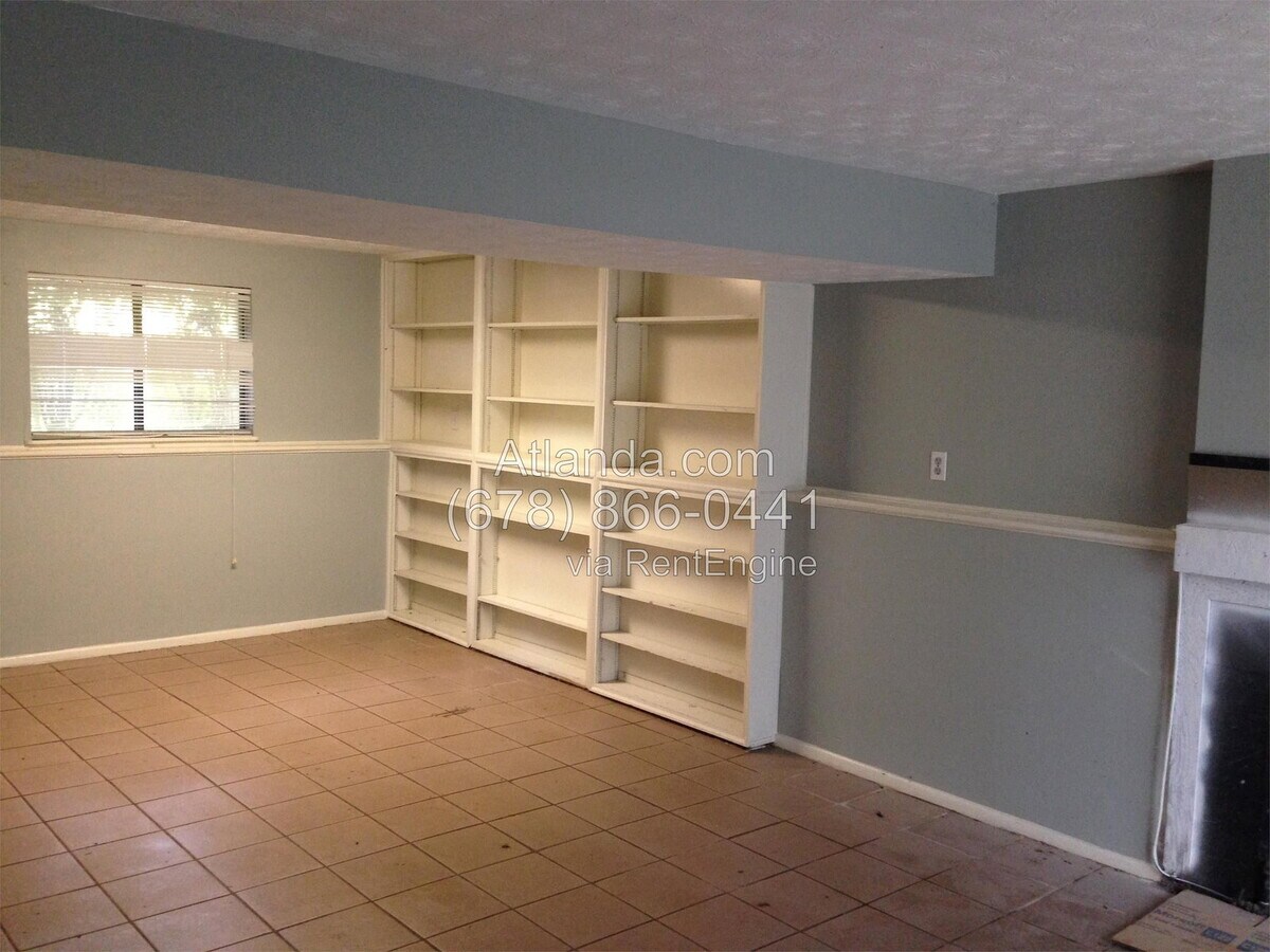 Photo - 849 Hemingway Ct