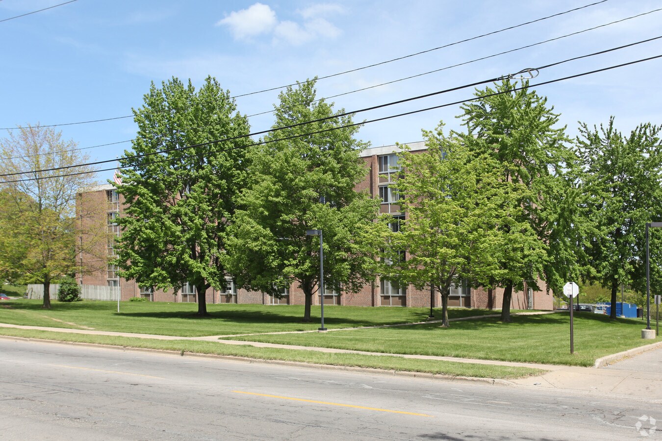 Photo - Adams Park Apartments