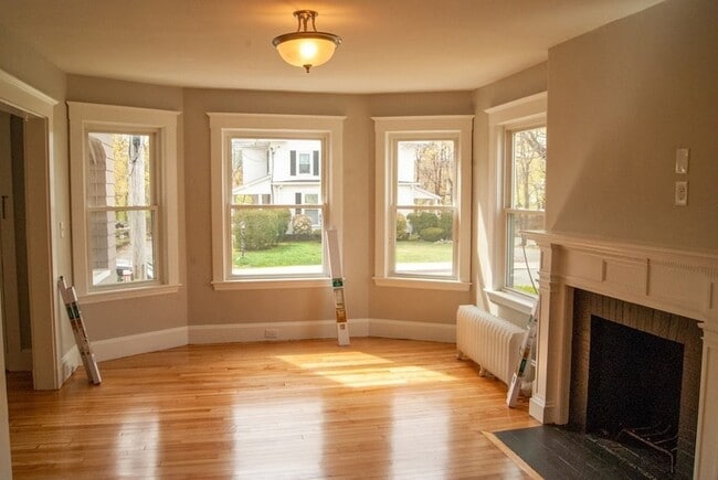 Photo - 47 Lyman St Unit 1