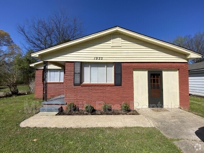 Building Photo - 1920 S Rice St Rental