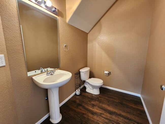 Photo - 3 Bed 3 bath Town House in Soaring Eagles!