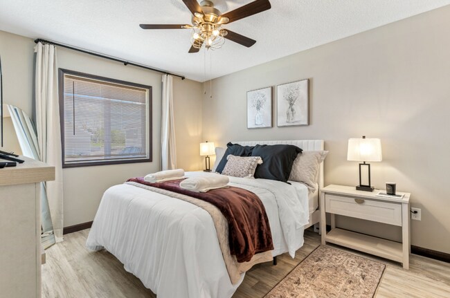 Photo - Rosewood Crossing Apartments