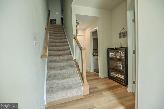 Photo - Tanyard Shores Glen Burnie Townhouse