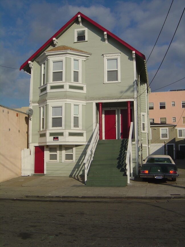 Photo - 1096 Aileen St Apartments