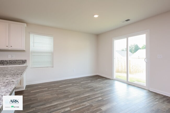 Photo - 6026 Mason Tucker Dr