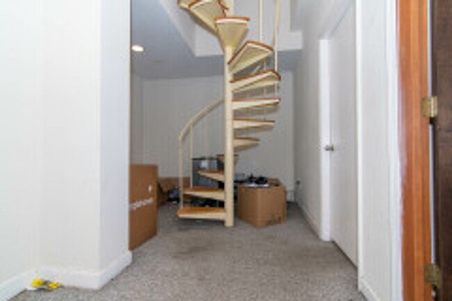 Photo - Renovated, 2 Floor Fenway / BU South Campus 4 Bed/2 Bath on Park Drive for September 1st, 2026