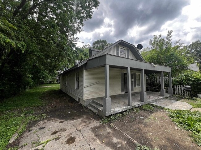 Photo - 3311 Guernsey Ave